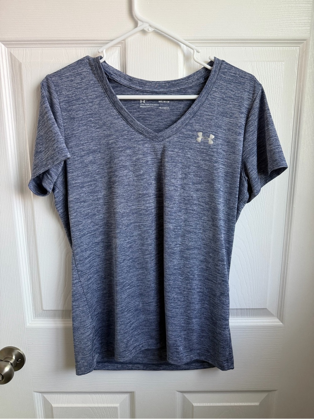 Under Armour Women's V-Neck Active Tee